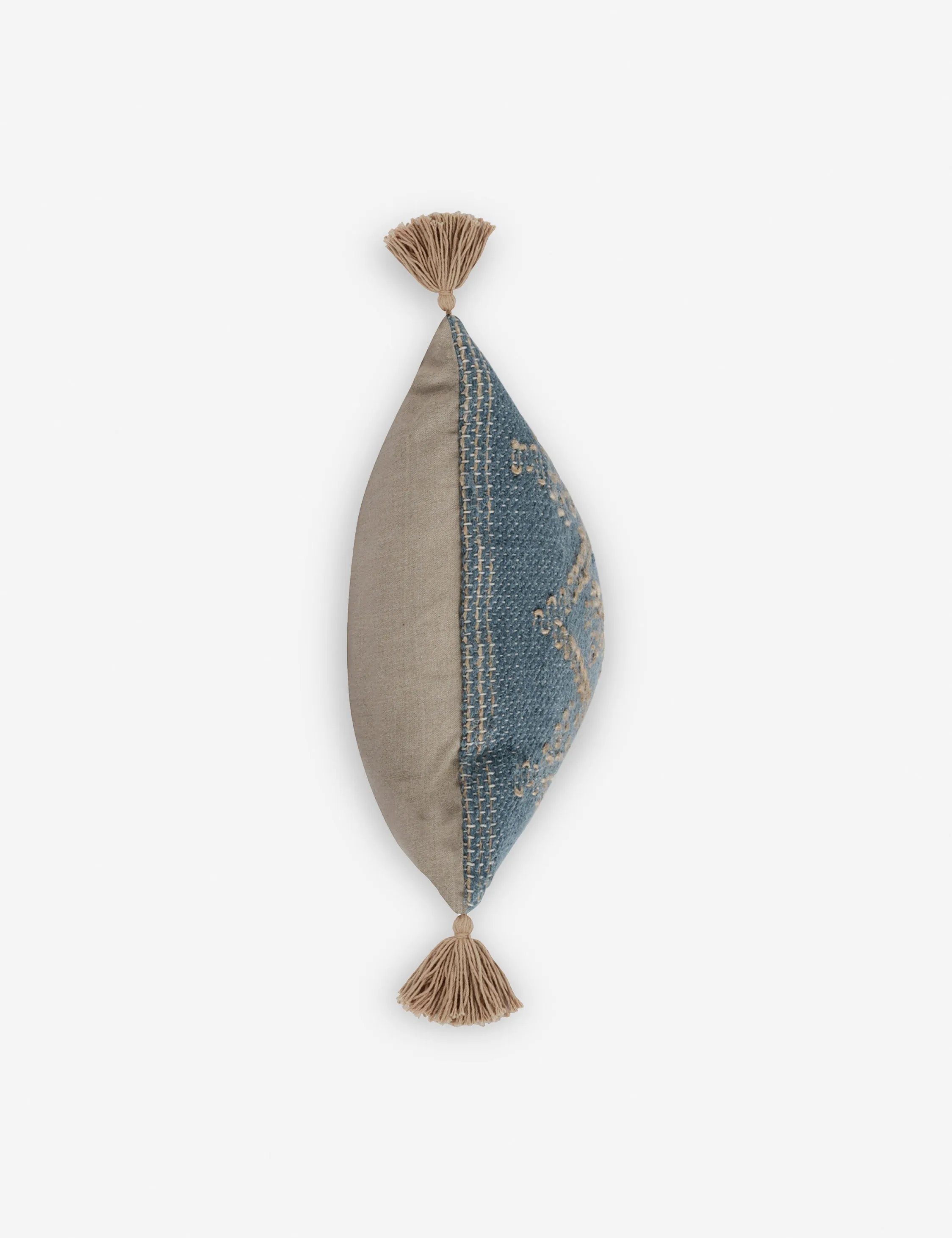 Izan Pillow